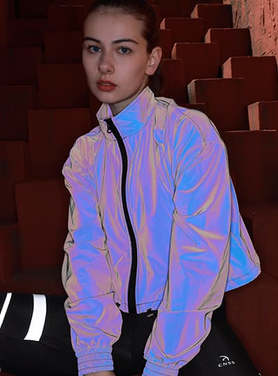 炫彩华体会平台-华体会(中国)面料户外休闲服